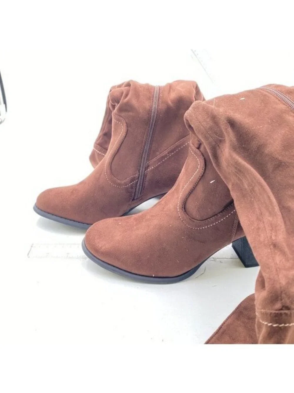 Women's Suede Knee High Boots Pointed Toe Slouch Boots High Heel Chunky Heel